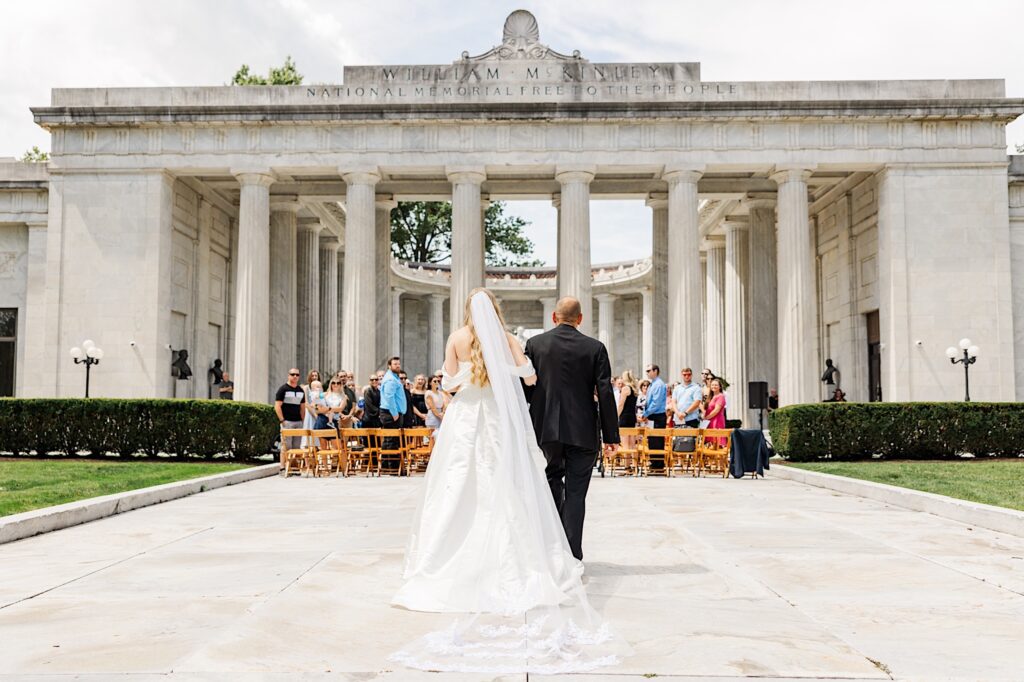 Outdoor Wedding Youngstown Ohio Wedding photographer William McKinley National Memorial