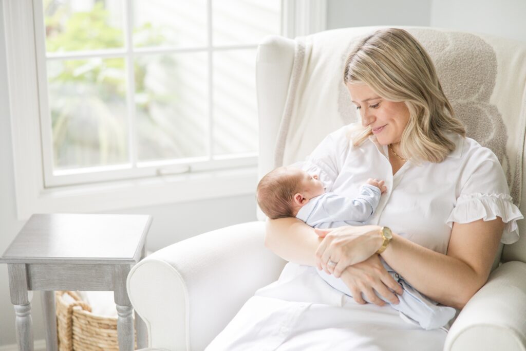 Mom and baby Cleveland newborn photography