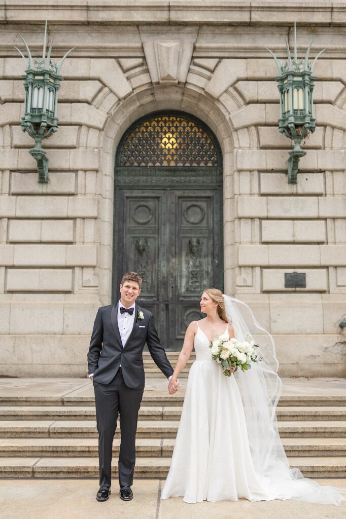 Wedding Photographer in Cleveland The Old Courthouse Wedding Photos