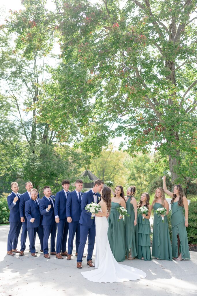 Chagrin Falls wedding venues Bridal Party photos